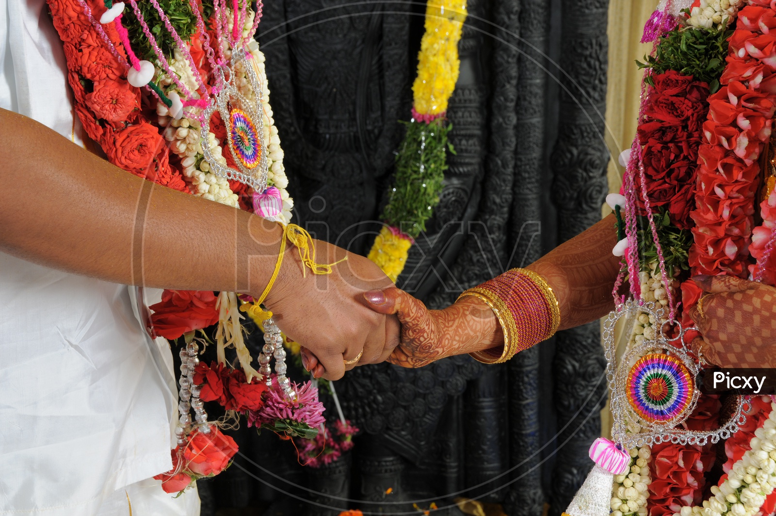 Traditional Hindu wedding ceremony