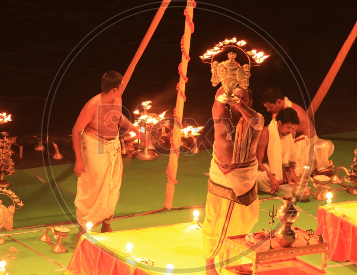 Priests Performing Holy Harathi / Aarti For River Godavari in Rajamundry
