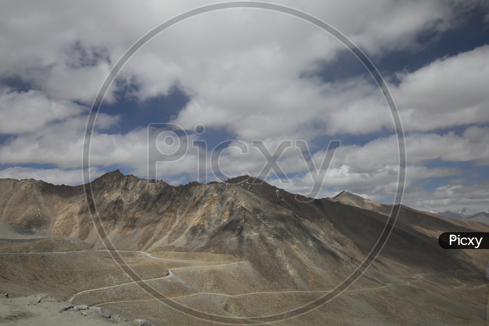 Mountains and Clouds, Leh