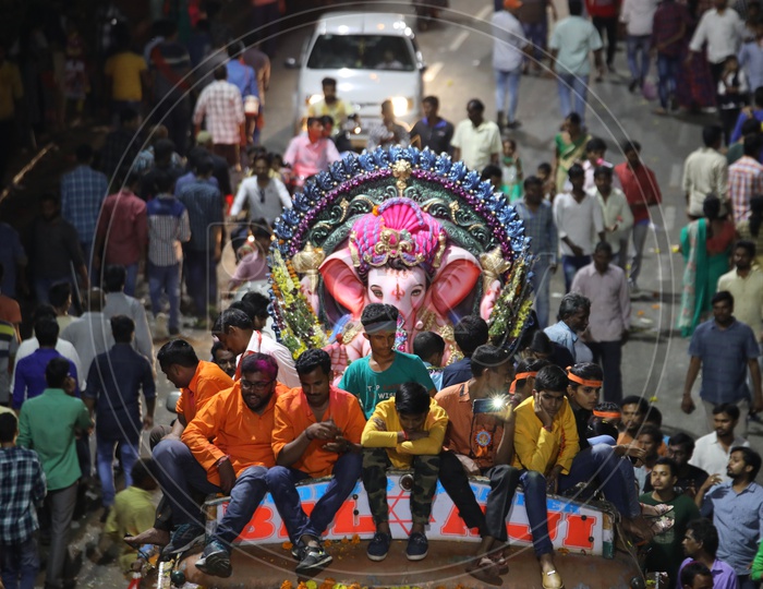 Ganesh/Vinayaka idol Nimarjanam/Immersion at Tank Bund Hyderabad