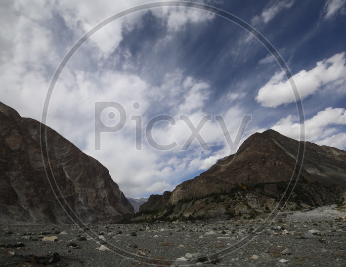Beautiful Mountains of Leh  with clouds in the sky