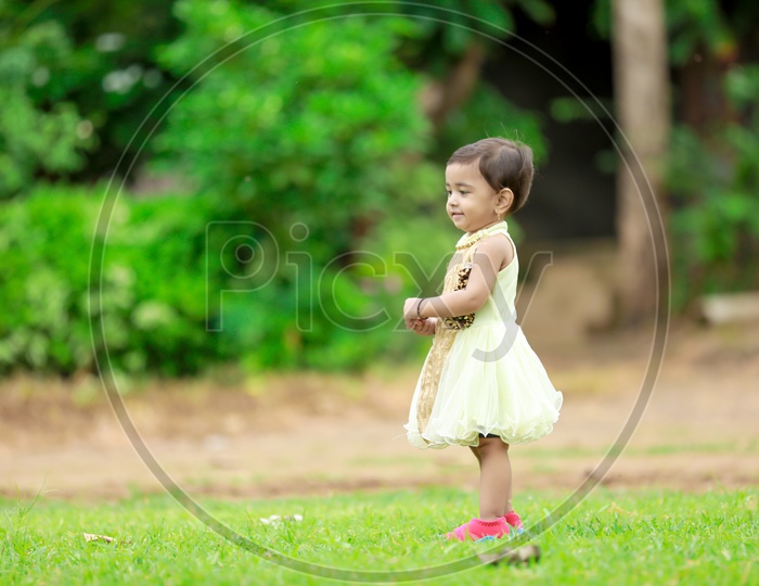 cute little kid portrait with nature in background / kids photography