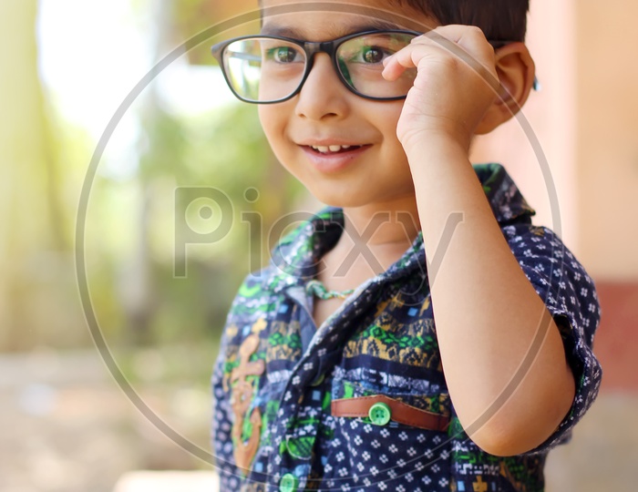 Indian Child on Eyeglass