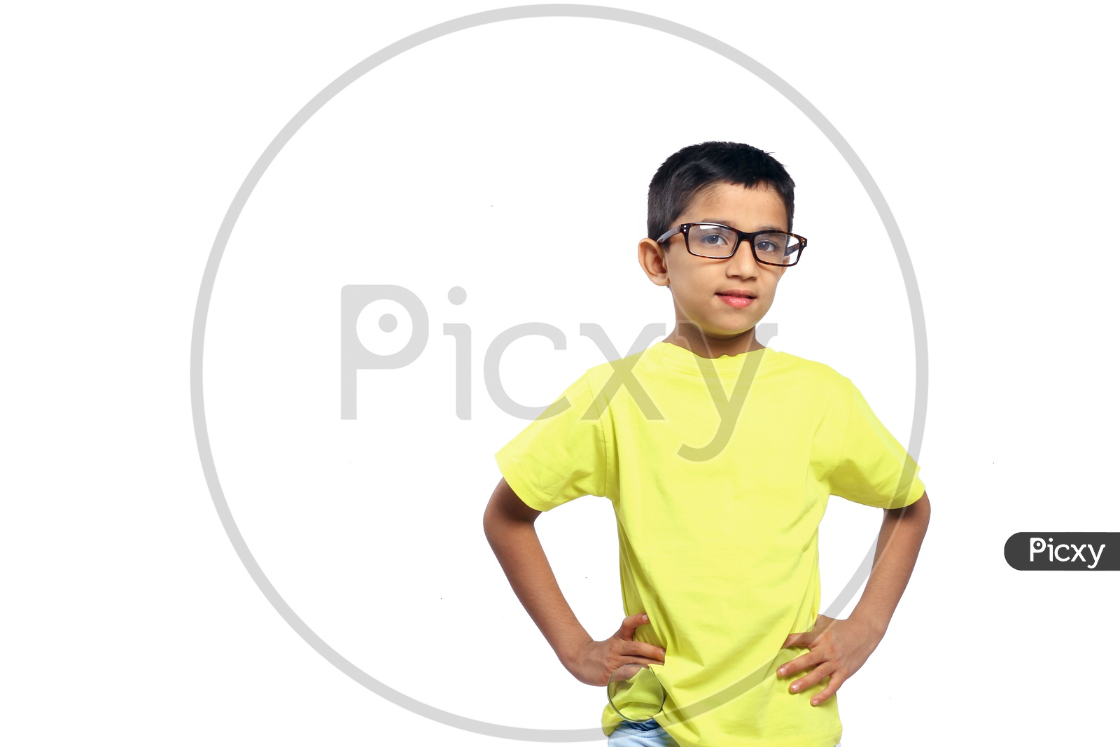 Indian Child on Eyeglass/Spects/Spectacles