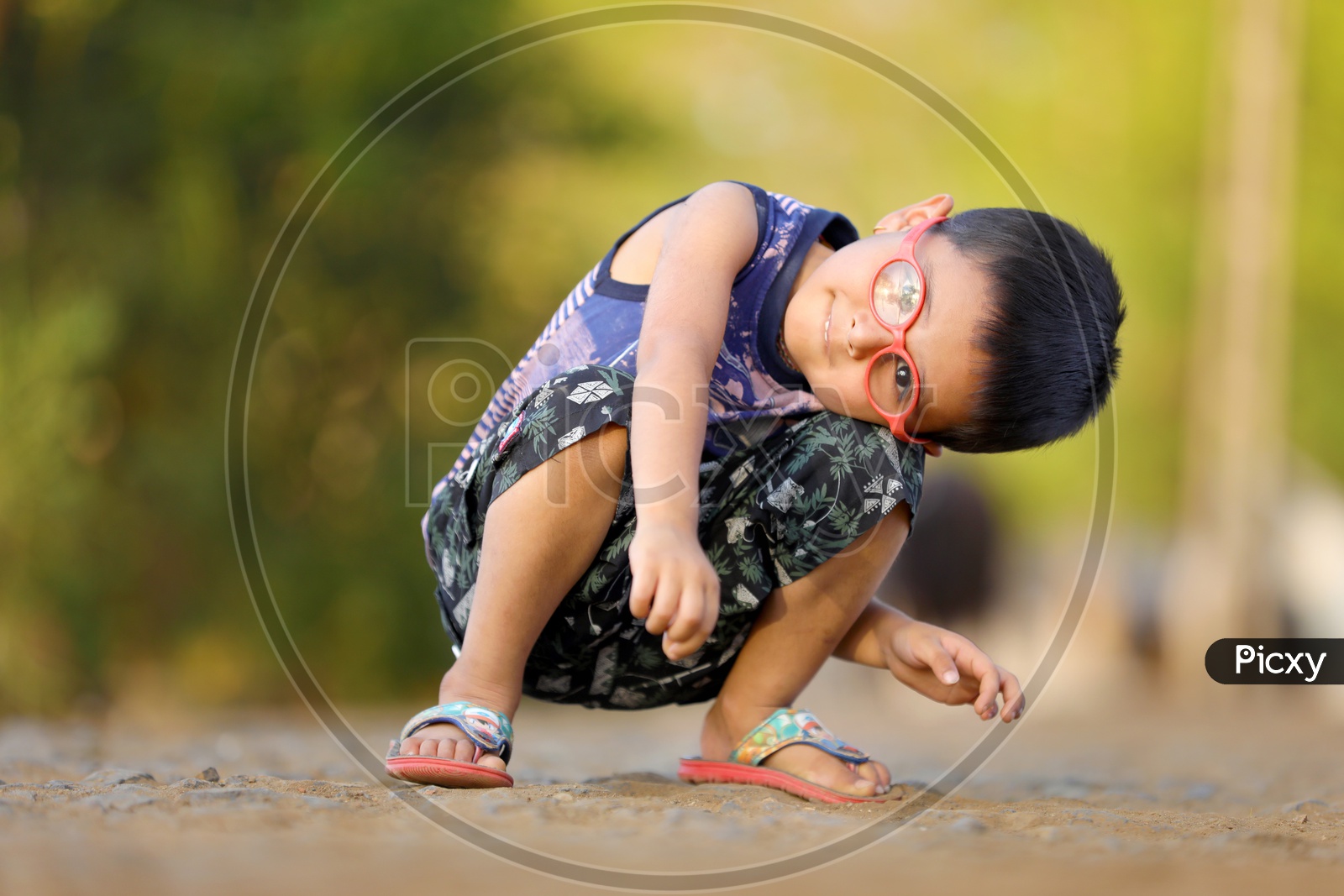 Indian Child on Eyeglass