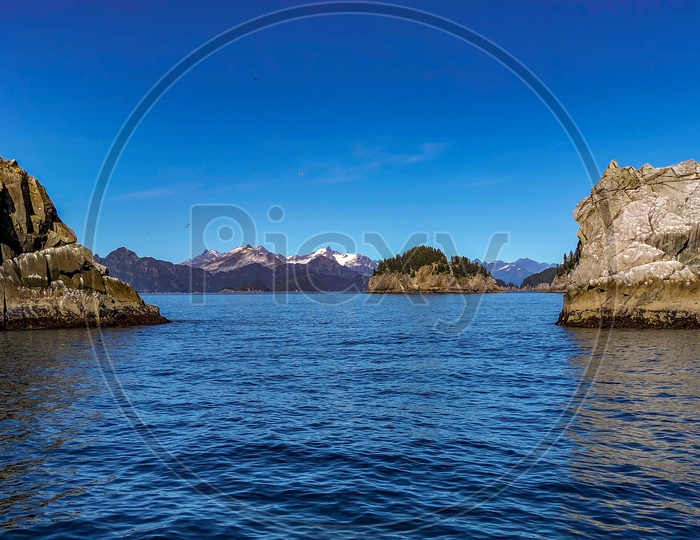 Kenai Fjords National Park - Blue Waters & Cliffs - Beautiful landscape