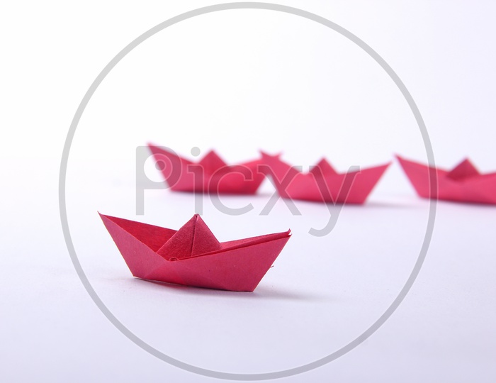 Pink Paper Boat/Boats/Sailboat