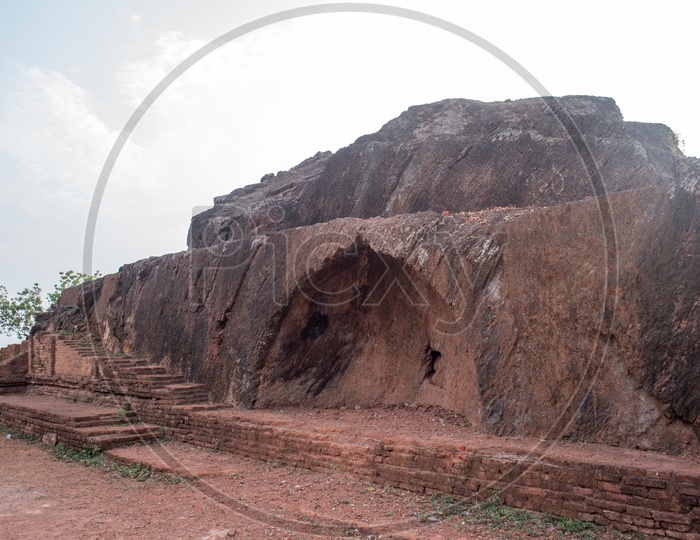 bajjonakonda and lingalakonda buddhist site