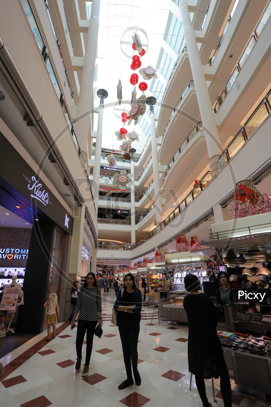 Image of Inside Suria KLCC mall, Kuala LumpurLF272777Picxy