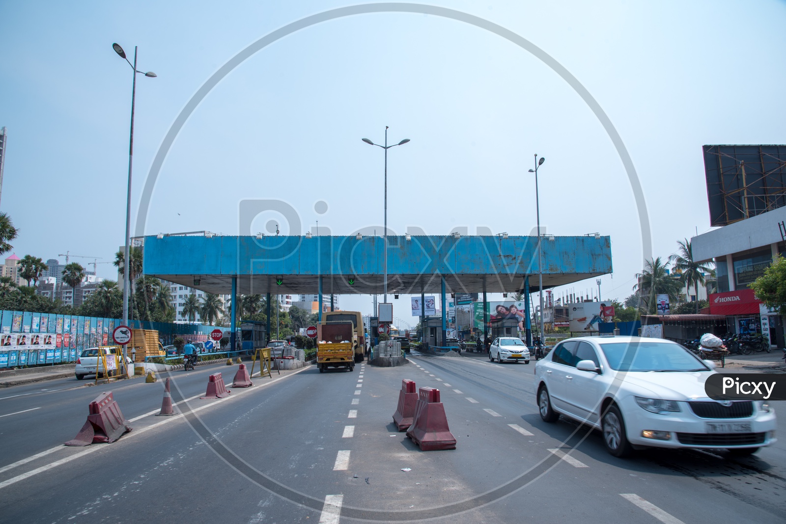 IT Express Way Toll Gate, OMR,Chennai