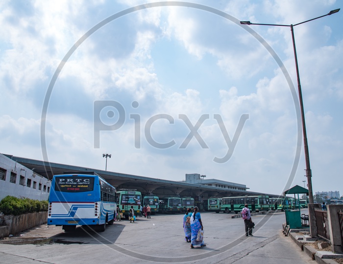 CMBT Bus Stand,Chennai.