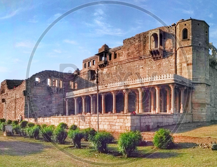 Fateh prakash palace, chittorgarh