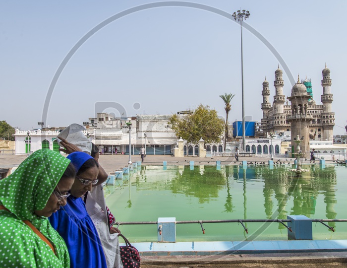 Muslim Women at Mecca Masjid, Hyderabad