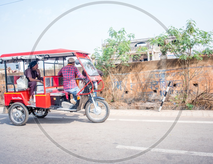auto rickshaw in raipur
