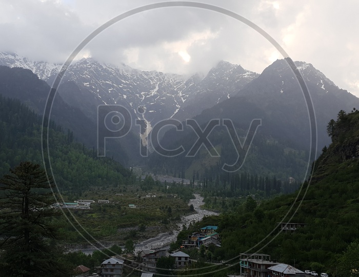 Snow Mountains in Solang Valley