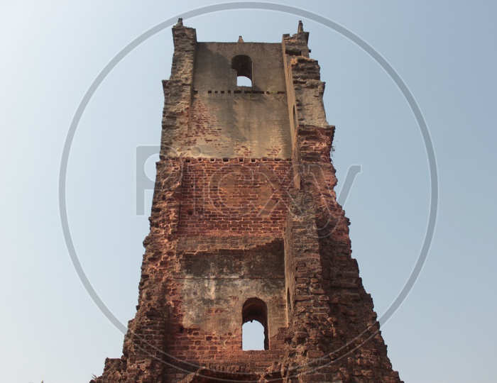 The ruined church of Goa