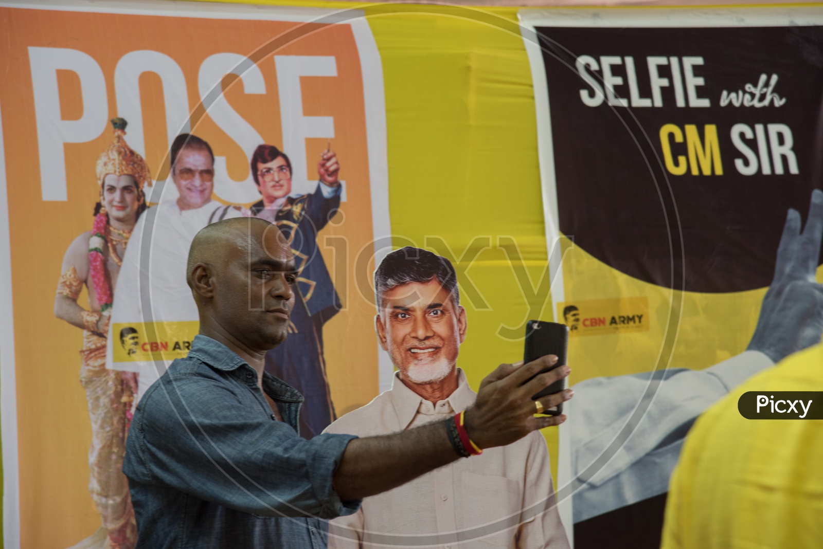 selfie with CM, Mahanadu 2018
