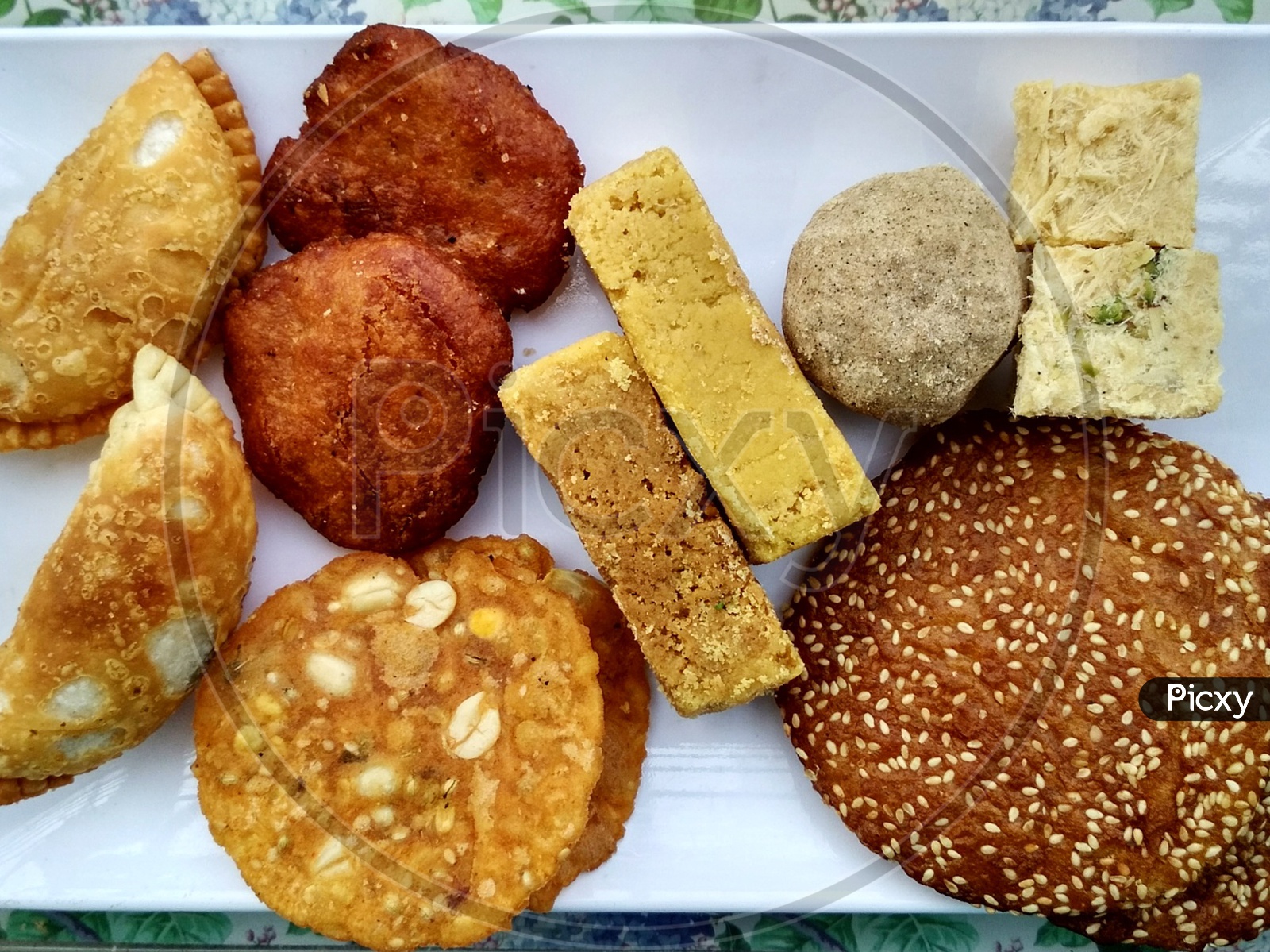 Image of Sankranti Sweets Shower-JO717127-Picxy