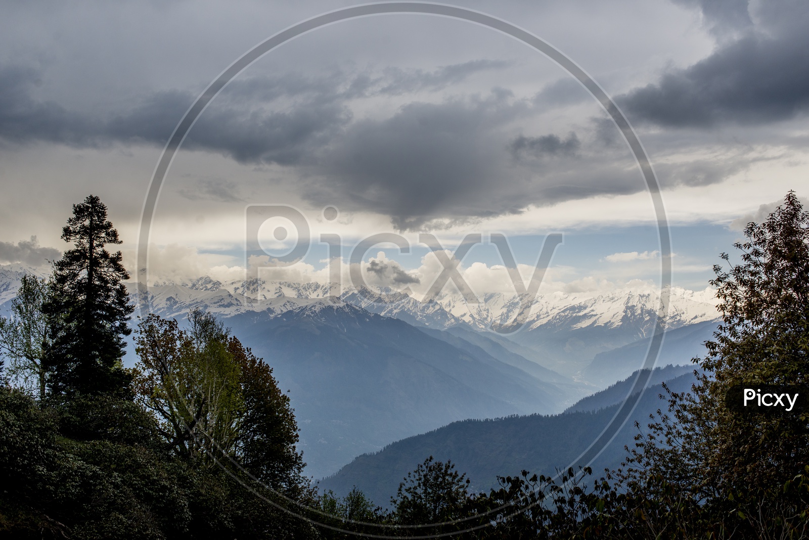 Chandrakhani Pass Malana Village trek, Himachal Pradesh