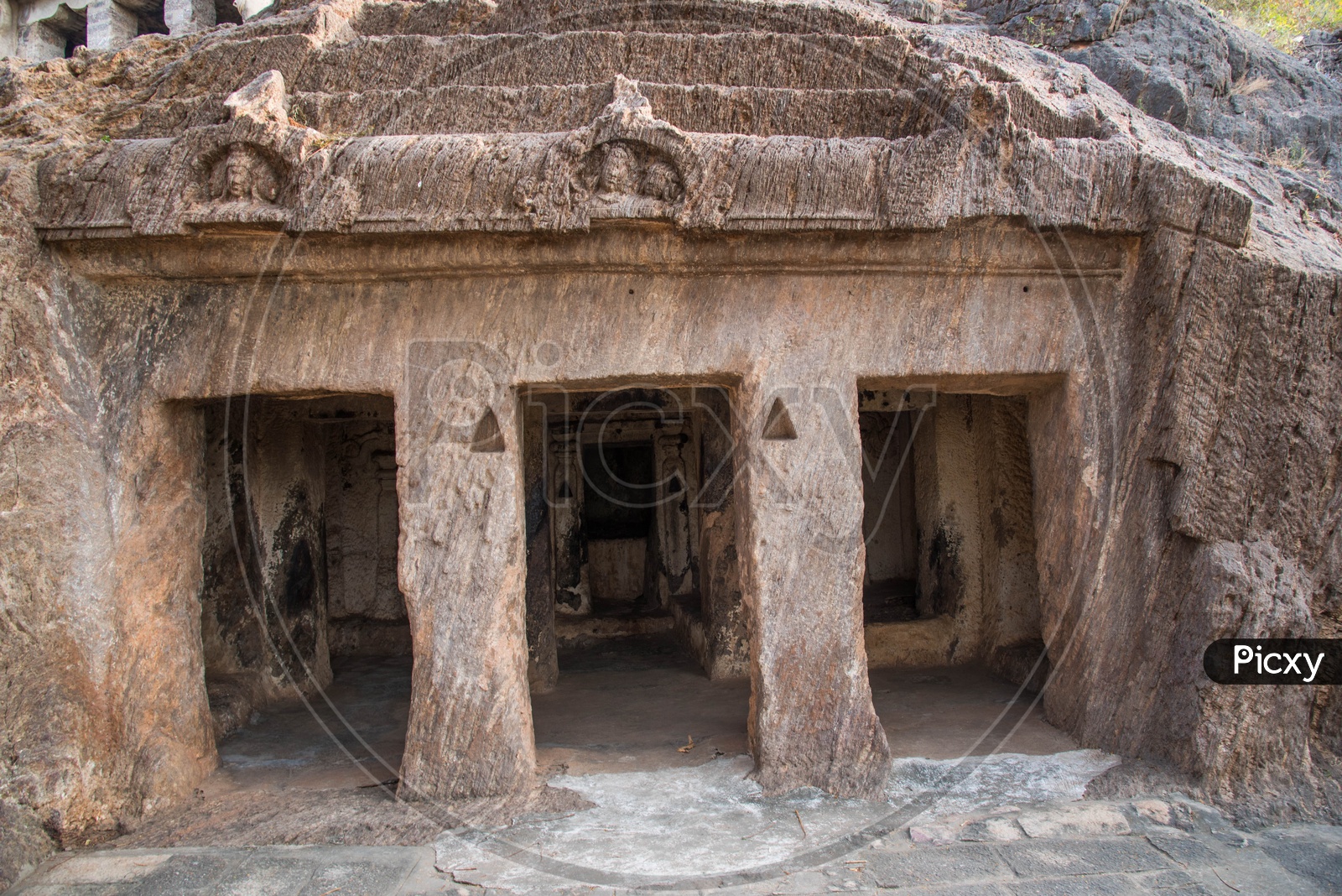 Undavalli caves,Vijayawada