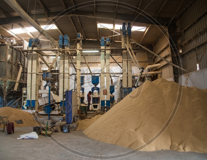 De-husking process of Rice at a mill in Telangana