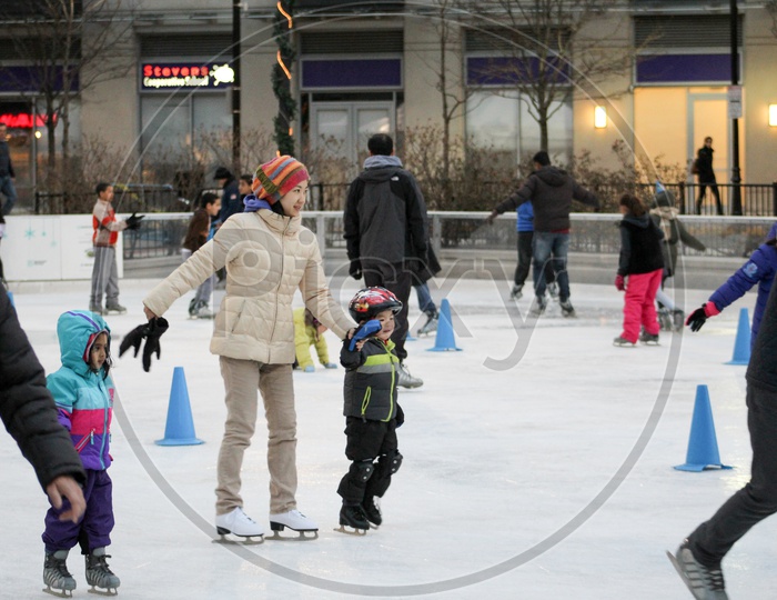 Skating rink opens up in the winters at Newport Jersey City