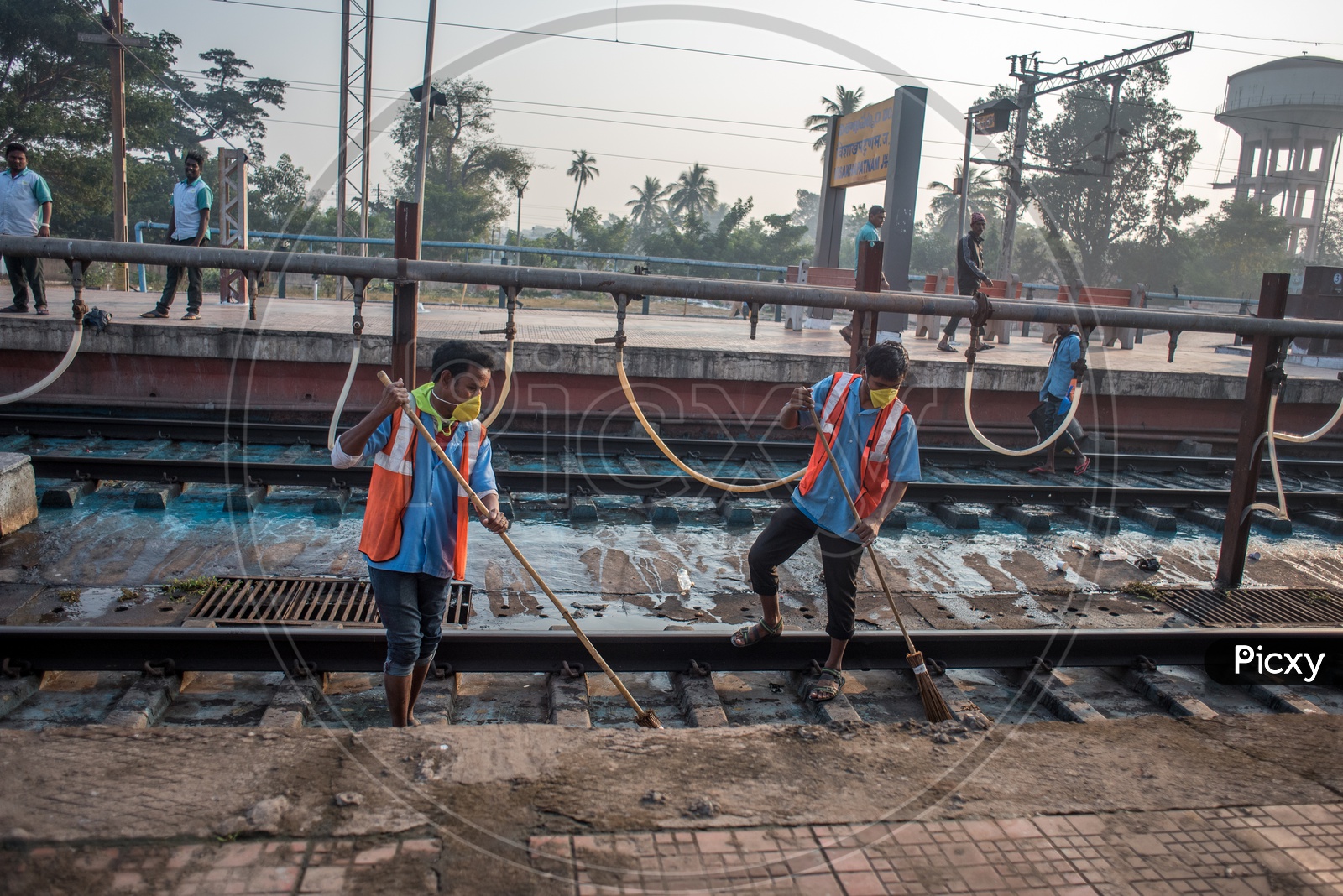 workers of railways