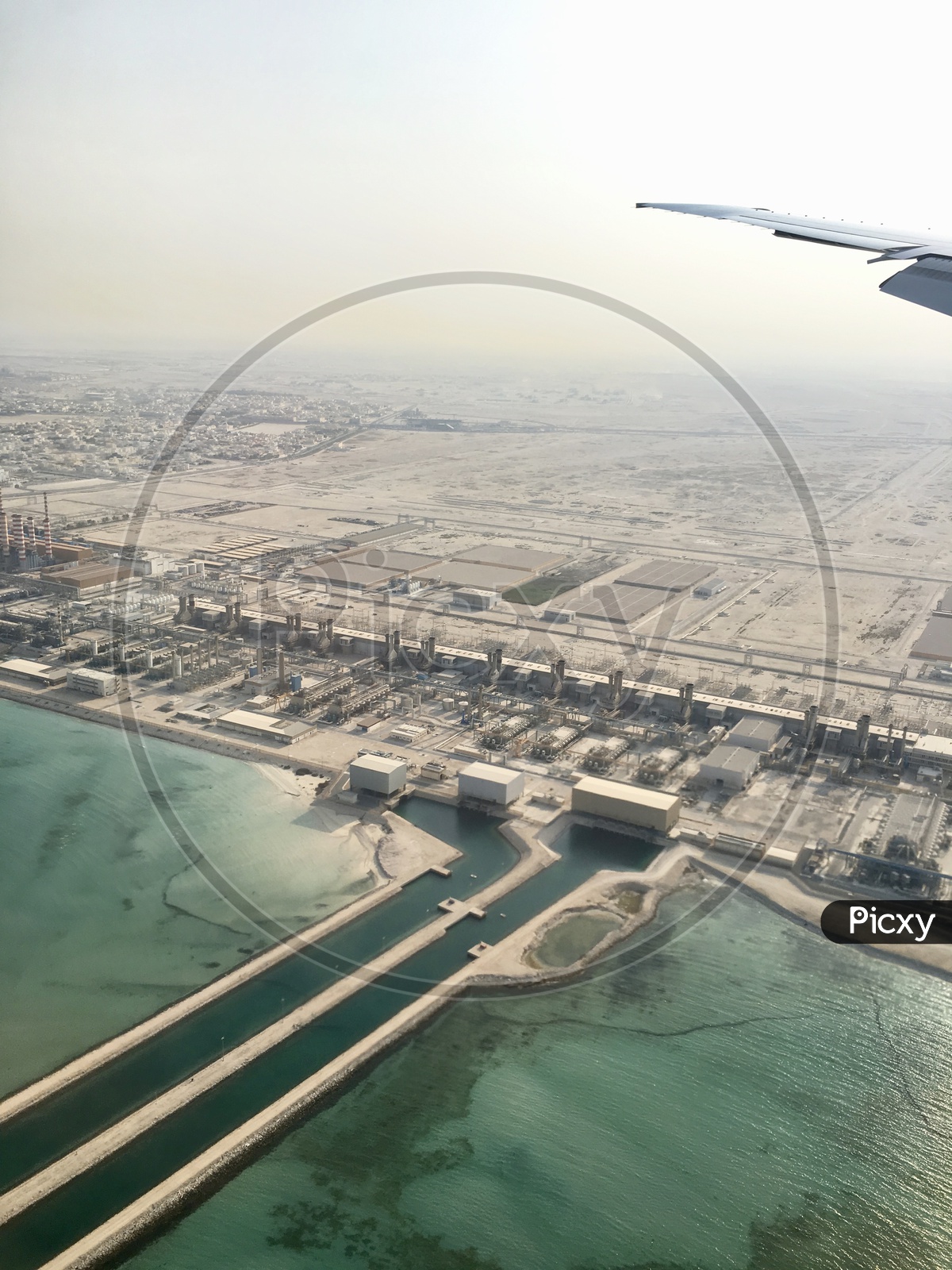 landing views of Qatar Airport
