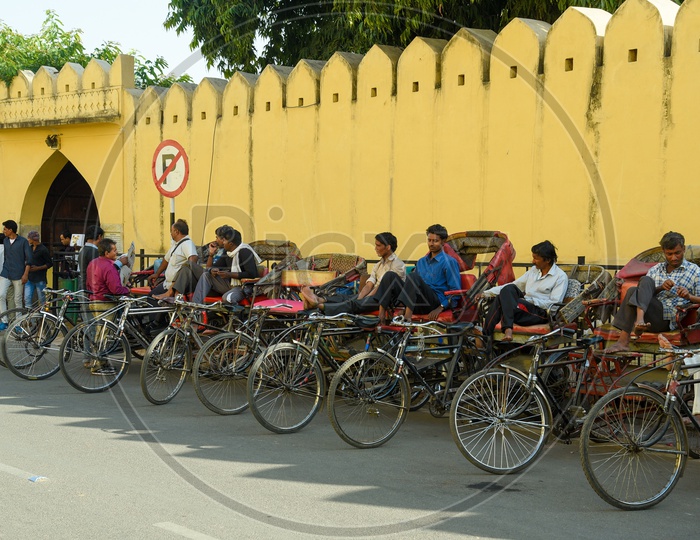 Rickshaw Wallah outside Jantar Mantar