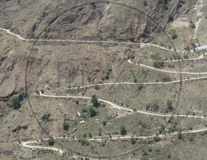 Ghat road on the way to Badrinath