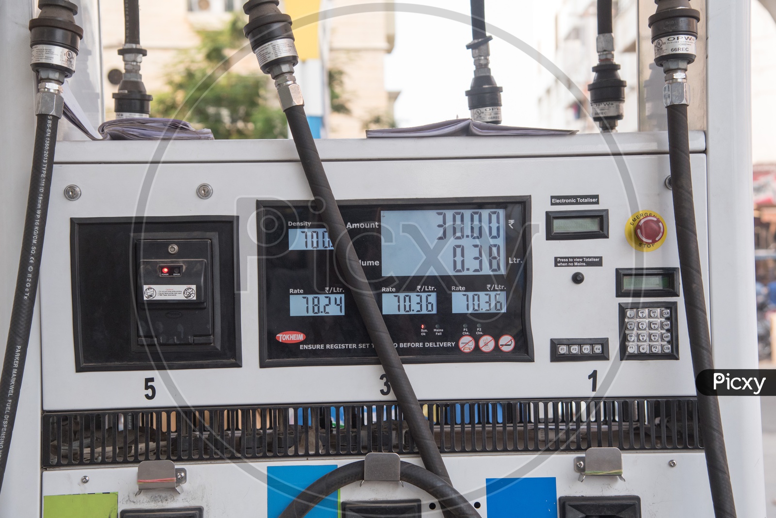 Fuel Price Indicator and Dispenser