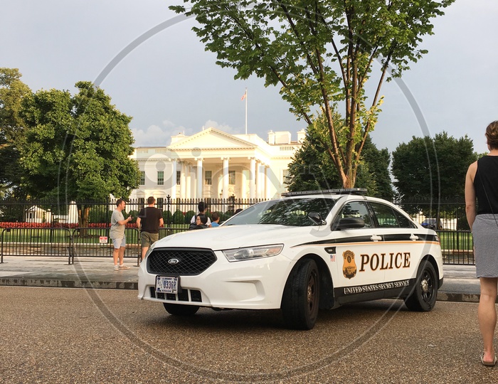 Secret Services Car at White House.