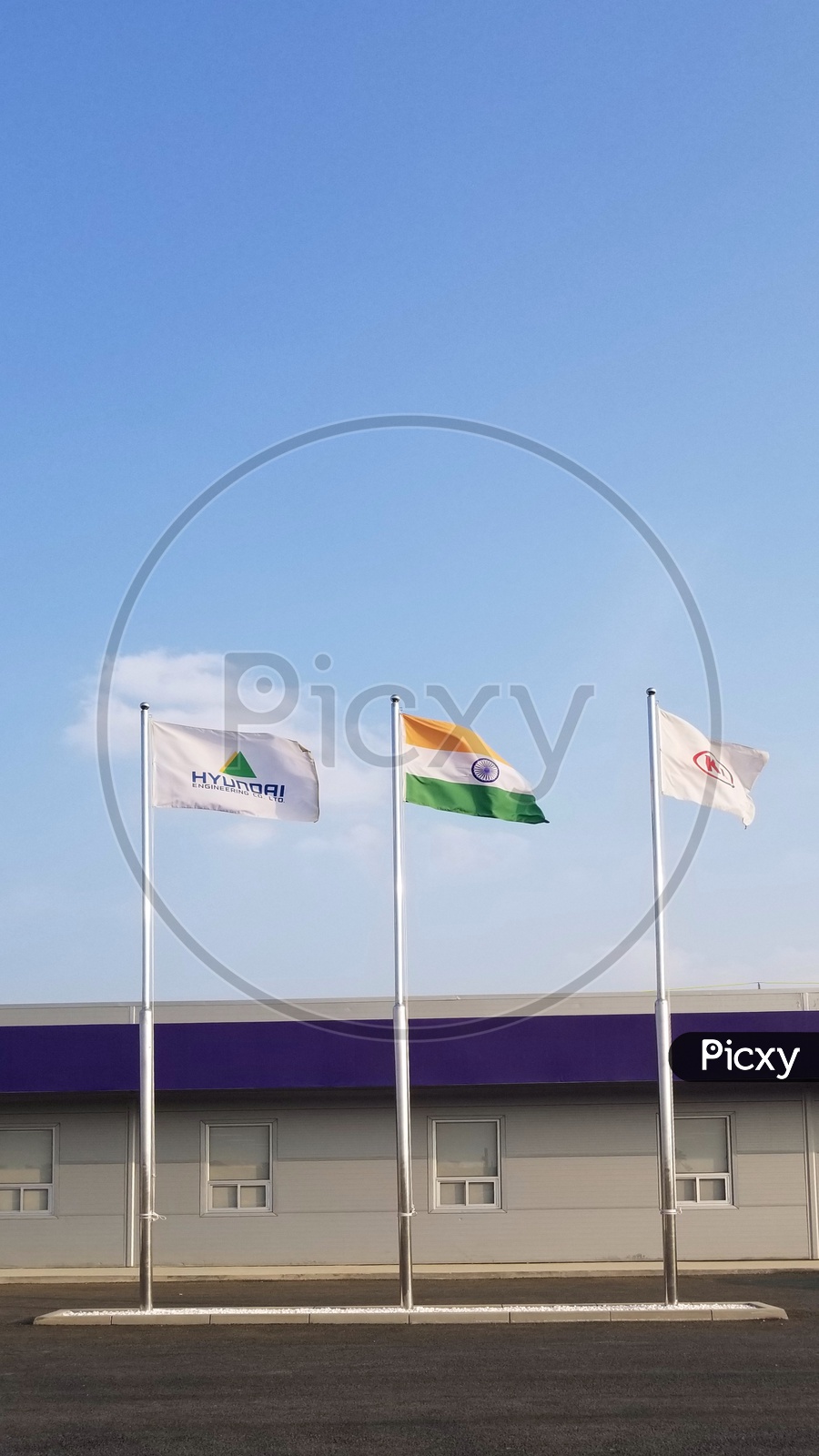 Hyundaj/India/kia flags