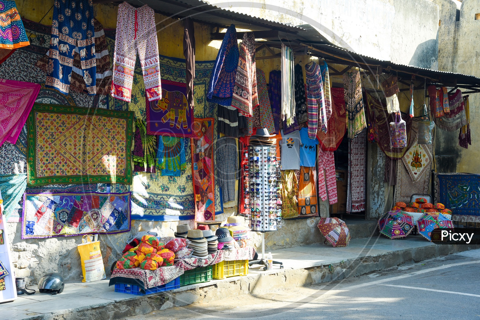 Store selling handicrafts, Clothing and Souvenirs