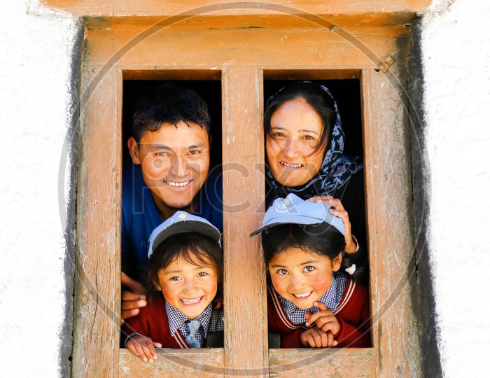 Kashmiri Family