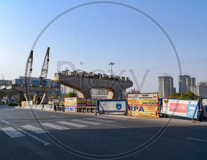 Flyover under construction at Raheja Mindspace Junction