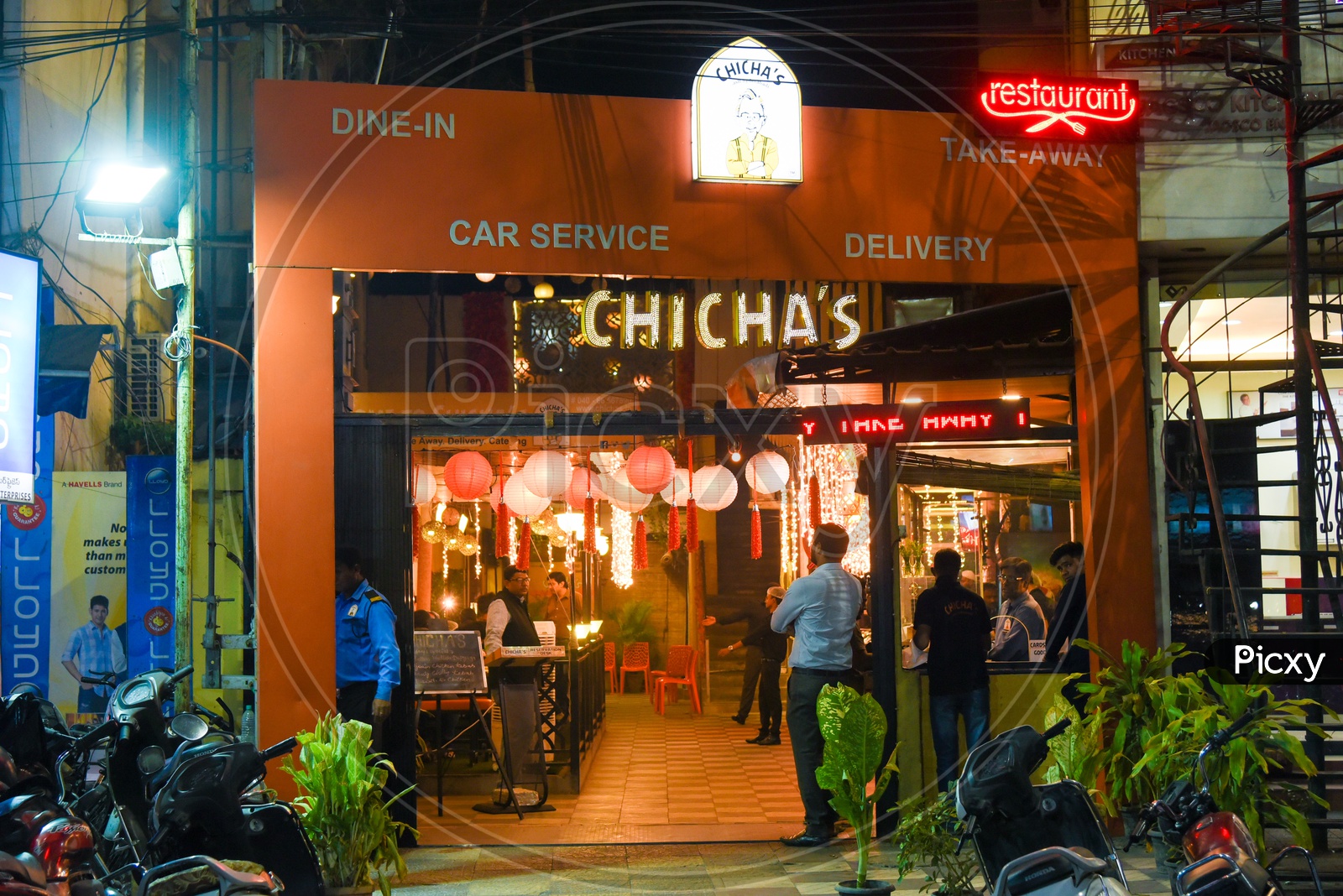 Chicha's Restaurant