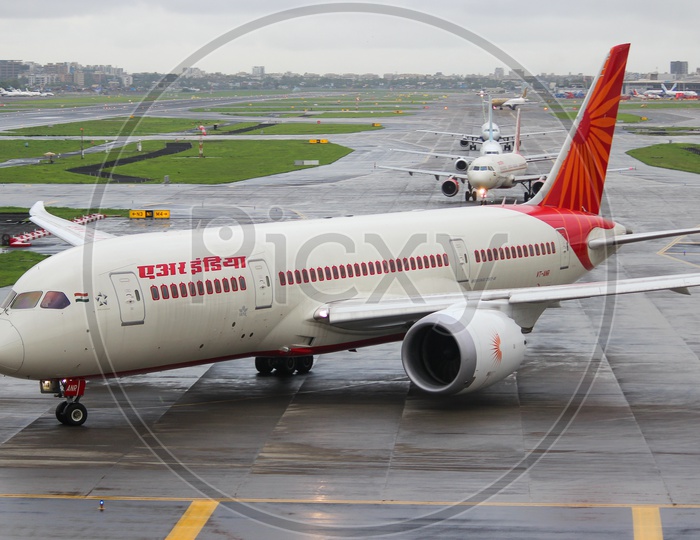 Air india B787 Dreamliner taxiing to November1