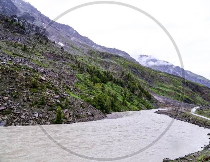 Chenab River flow On the way to Rohtang Pass