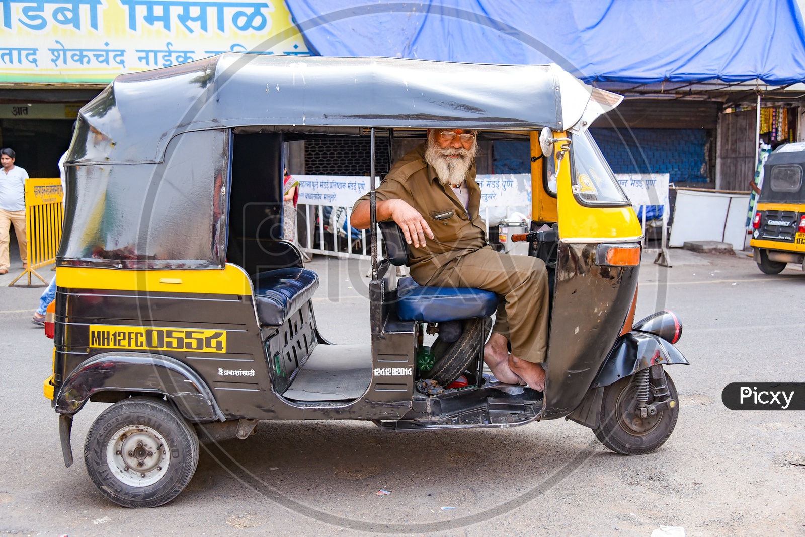 Auto Rickhaw in Pune