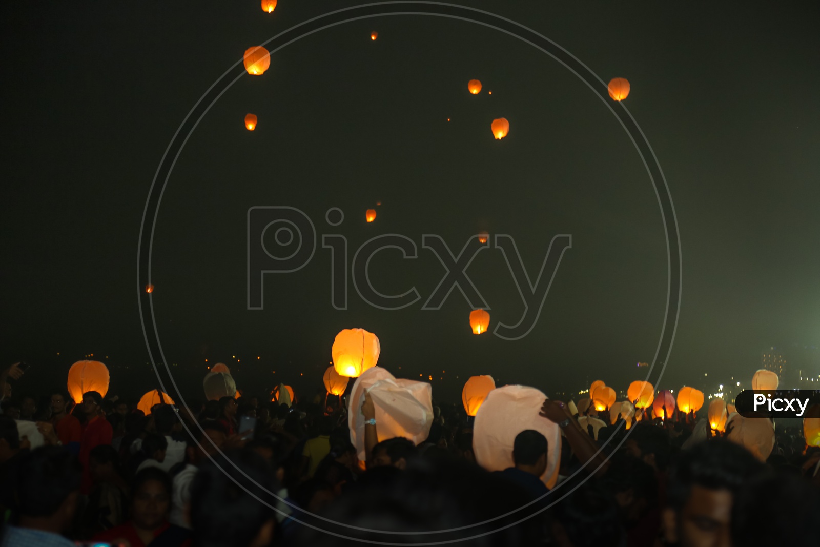 flying lantern festival