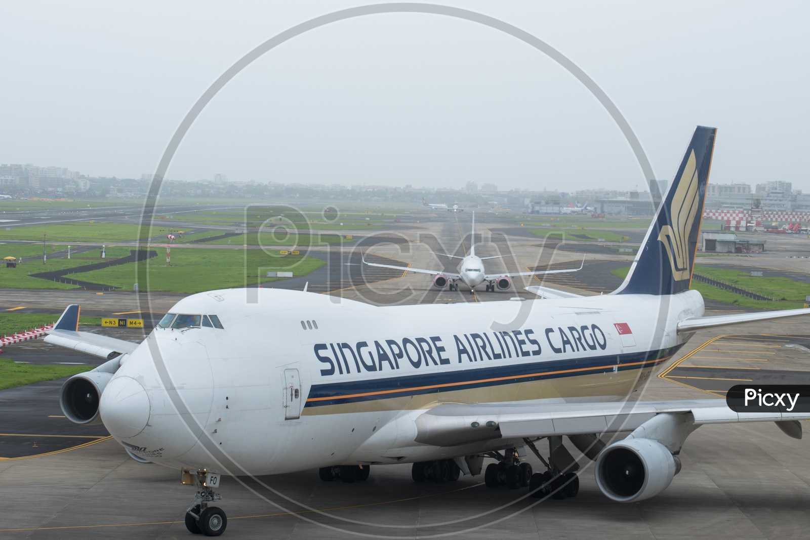 Singapore airlines cargo 747