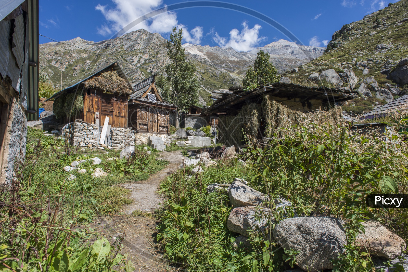 Wooden Houses at Chitkul Village