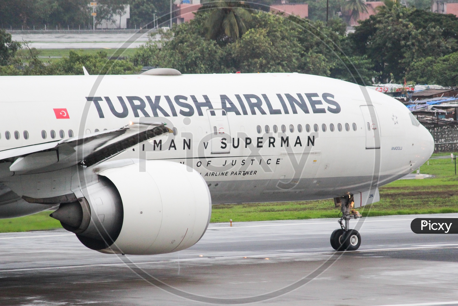Up close with Turkish airlines B777-300ER in Batman vs superman livery