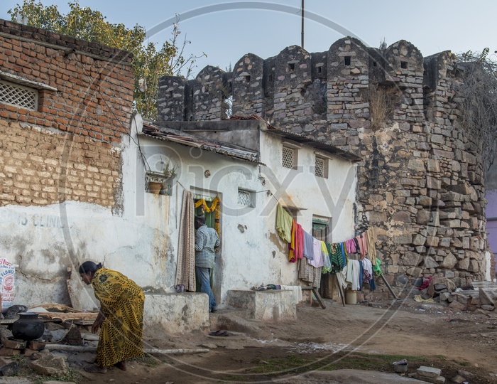 Houses in Lal Darwaza