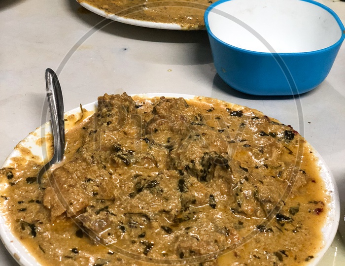 Spinach Chicken Curry at Girija restuarant