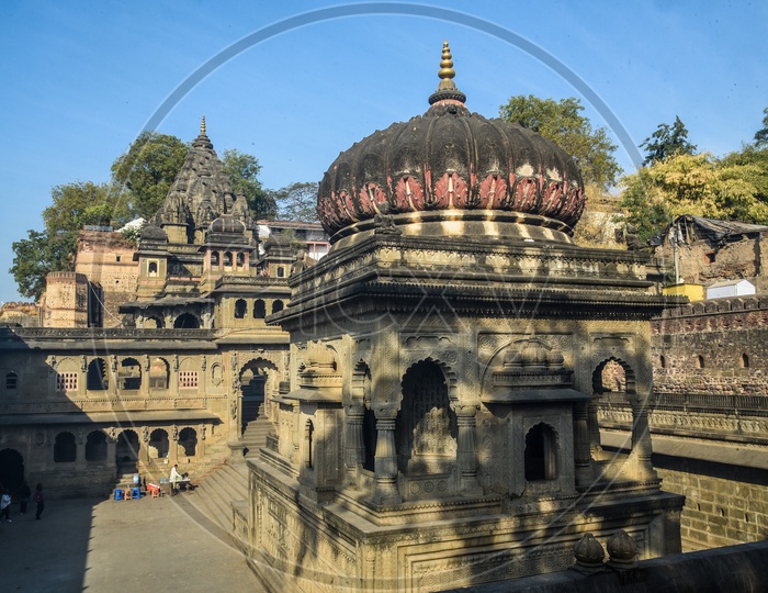 Ahilyeshwar Temple inside Maheshwar Fort
