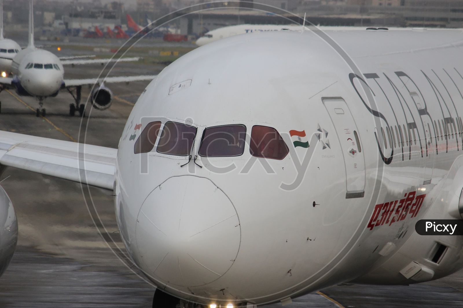 Air India 787 in Star Alliance livery