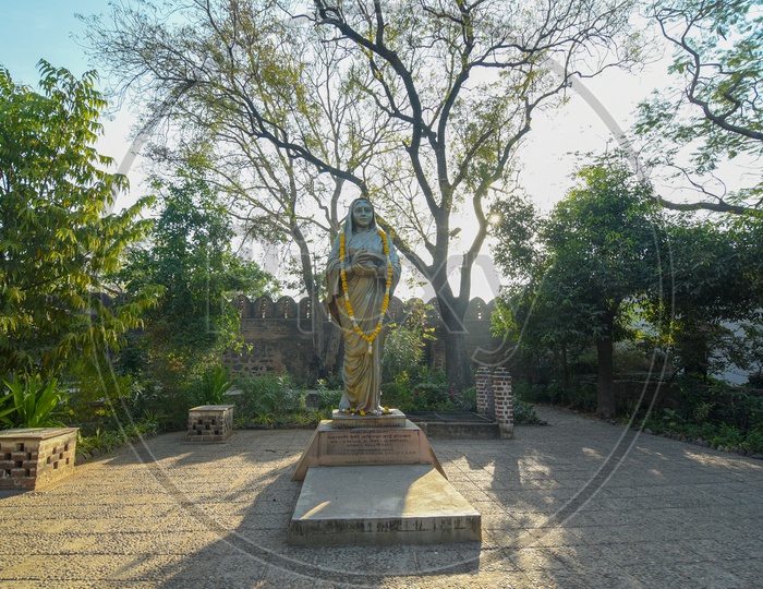 Statue of Queen Ahilya Bai Holkar