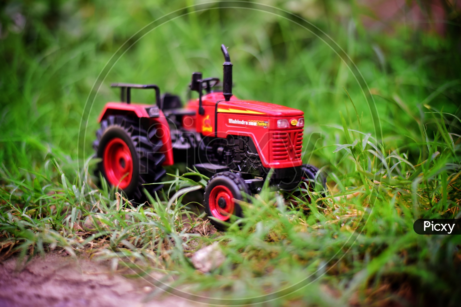 Mahindra Tractor (Miniature Photography